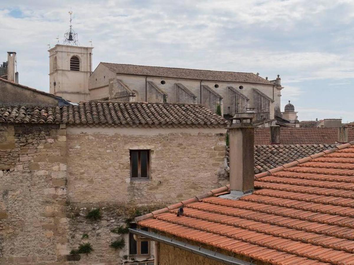 Cozy Nest In The Center Of Isle Sur La Sorgue For 4 People Leilighet LʼIsle-sur-la-Sorgue Eksteriør bilde