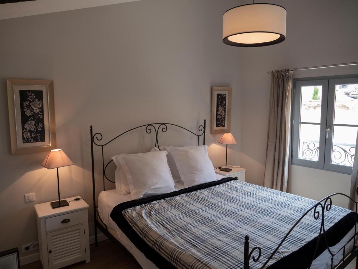 Cozy Nest In The Center Of Isle Sur La Sorgue For 4 People Leilighet LʼIsle-sur-la-Sorgue Eksteriør bilde